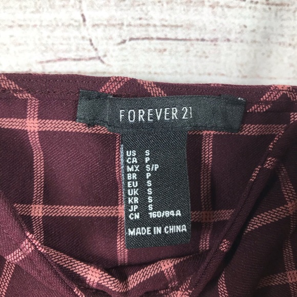 Forever 21 plaid maroon cami strap crop top size s - Picture 2 of 3